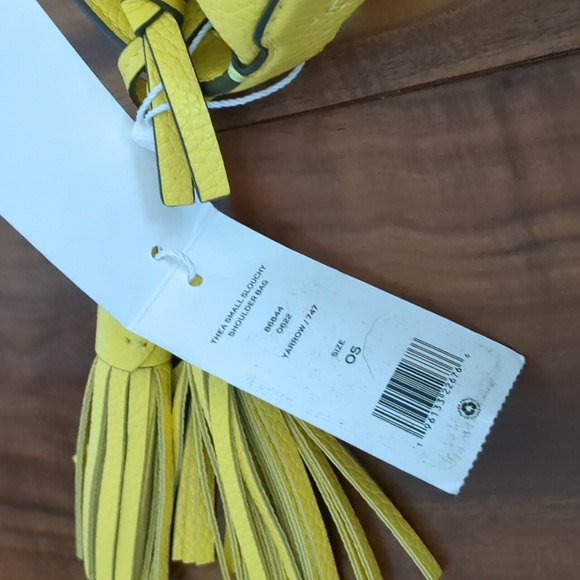 Tory Burch Thea Pebbled Leather Small Slouchy Shoulder Bag + Gift Bag Nw… - Picture 6 of 8